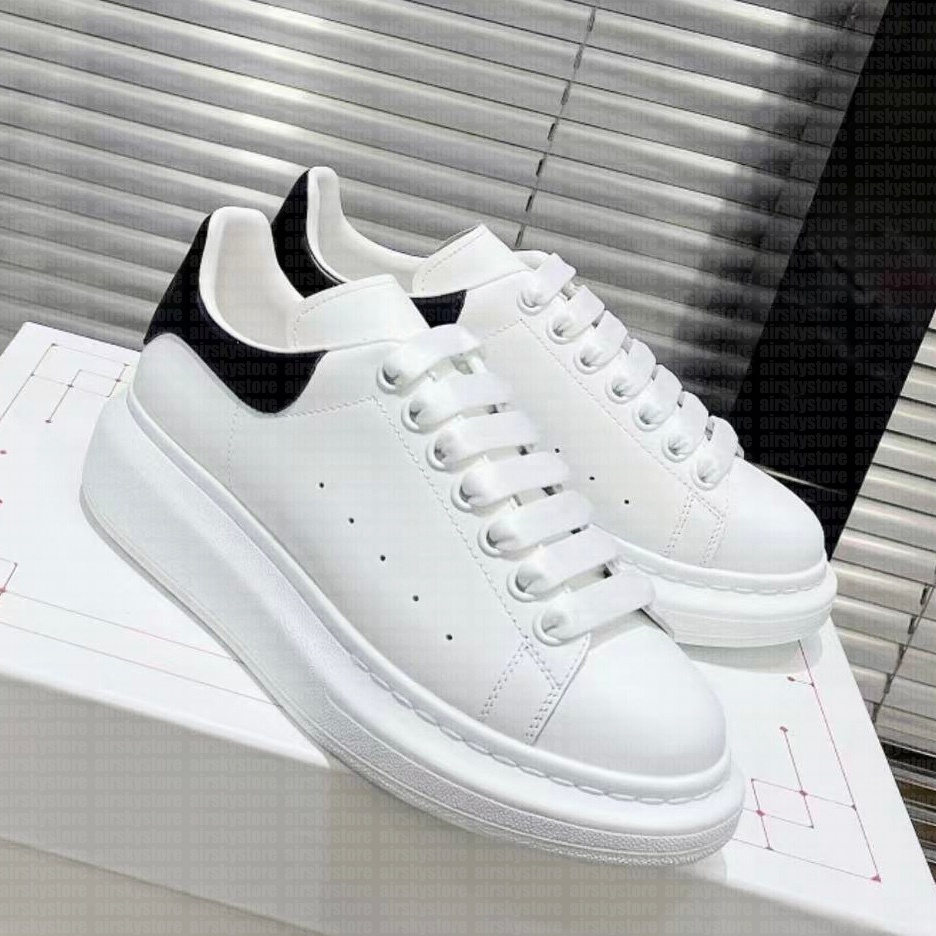 Designer sneakers oversized Tainers mcqueenn shoes men casual Shoes Fashion leather men women Sneaker Red Pink Glitter White Black Sole Women Luxury shoes size 35-45