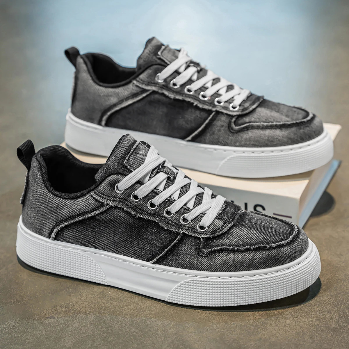 mens casual sneakers trendy versatile fashionable durable skateboarding shoes canvas shoes large size mens sho 251023