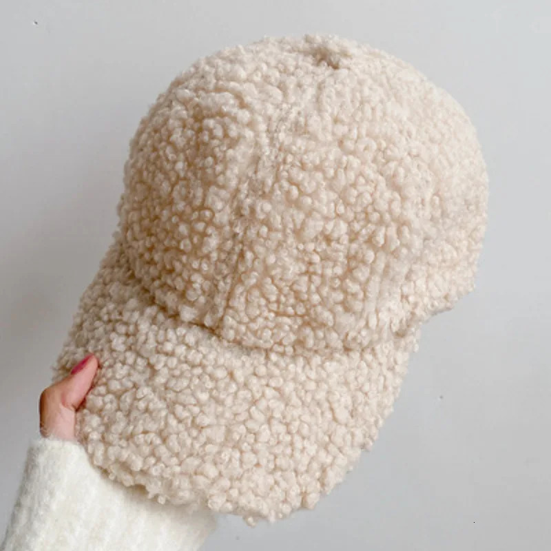 Lamb Wool Cap Women Baseball Cap Autumn Winter Warm Hat Lady Girls Outdoor Warm Winter Spring Plush Fuzzy Men Caps Hat 251023