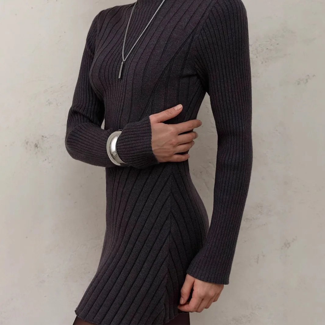 Womens 2025 Spring Knitted Dress Long Sleeve SemiHigh Neck A Line Skirt for an Elegant and Playful Look 251023