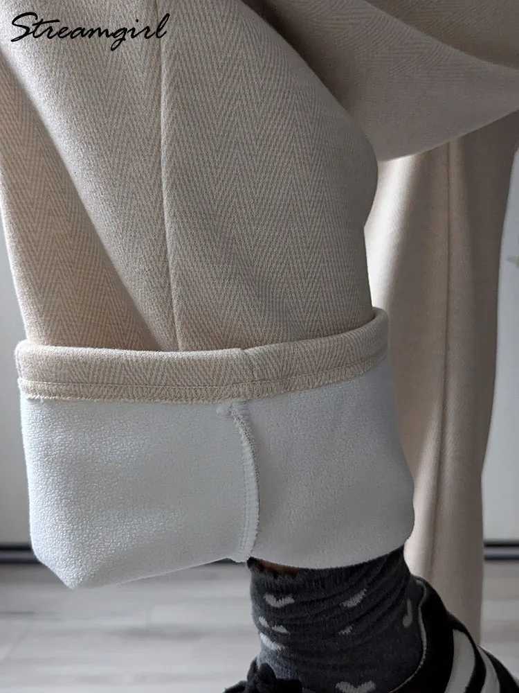 Streamgirl Warm Winter Wool Pants Women With Fleece Trousers High Waist Velvet Straight Leg Pants For Women Elastic WaistT251025