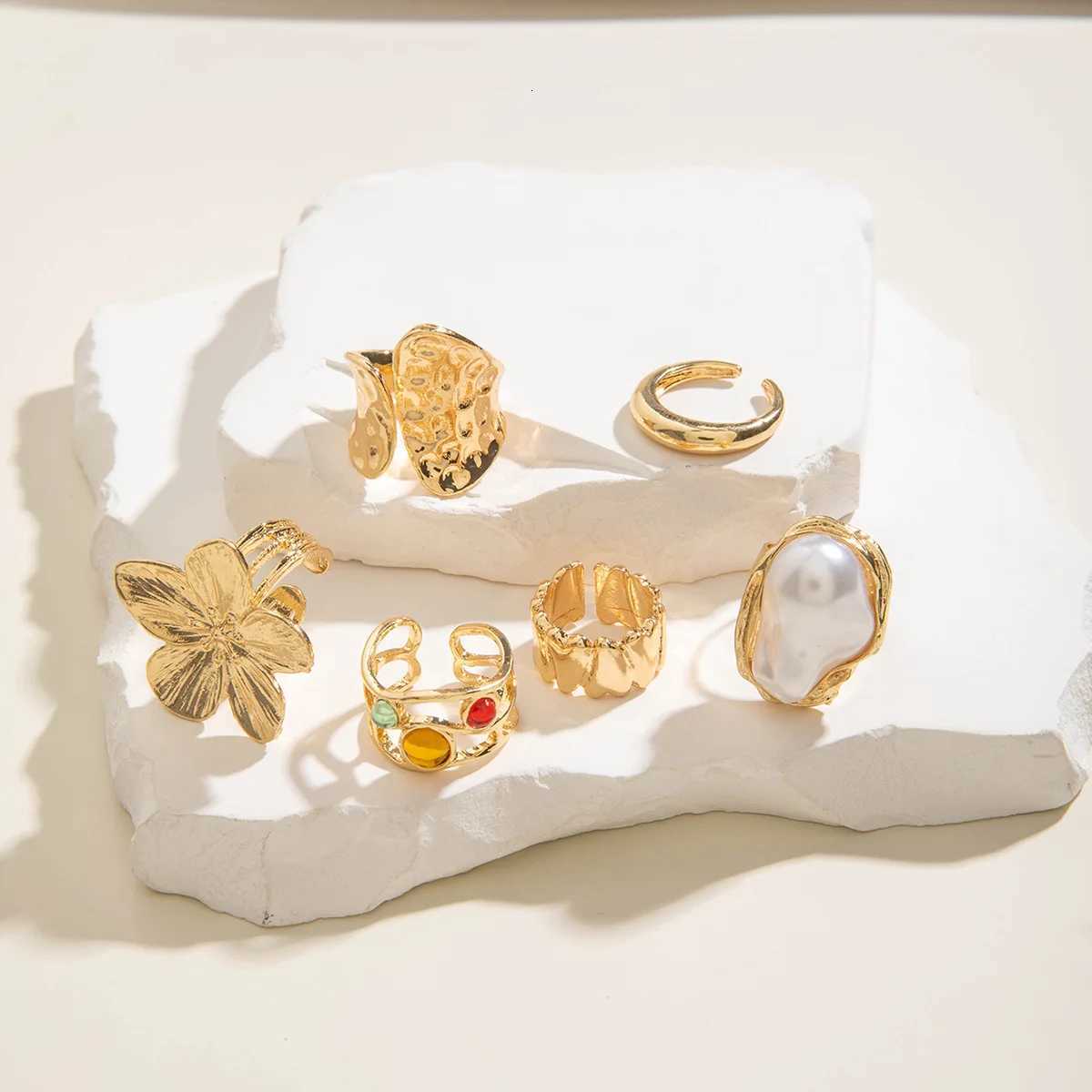 New Unique Design Liquid State Lava Flower Open Mouth Rings for Wonen Baroque Pearl Combination Ring SixPiece Rings Set JewelryXJ251025