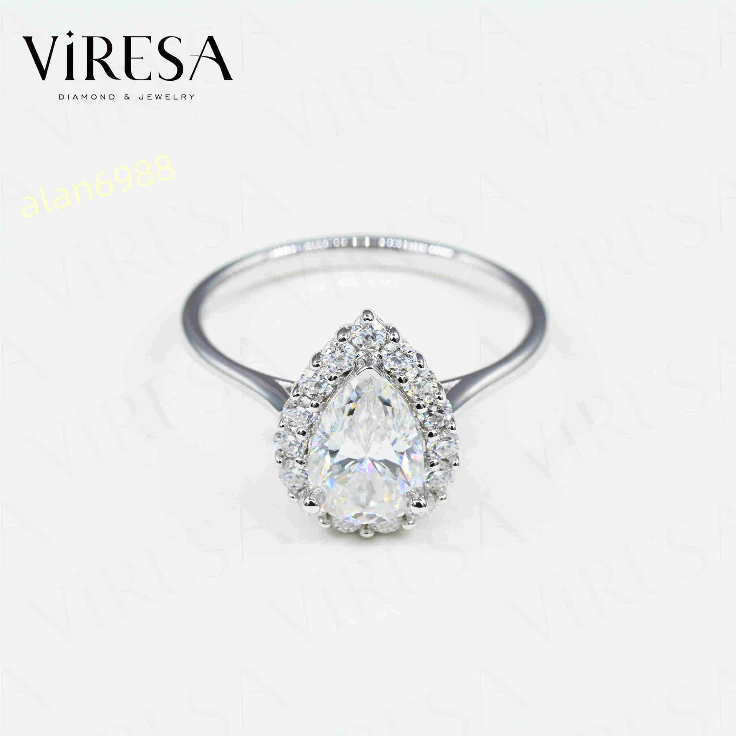 GRA Certified 925 Sterling Silver Pear Shaped Moissanite Ring 6x9mm VVS Clarity Customizable Elegant 15ct Moissanite Ring
