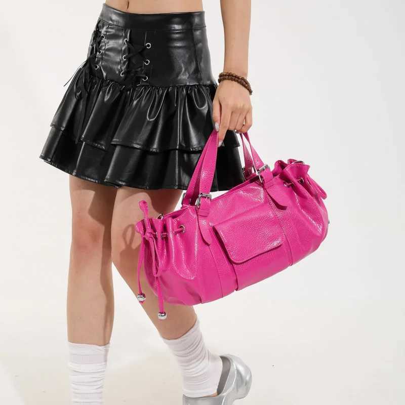 LEFTSIDE Design PU Leather Pillow Bags for Women 2025 New Korean Fashion Simple Trend Female Shoulder Crossbody Bag Handbags Z251024