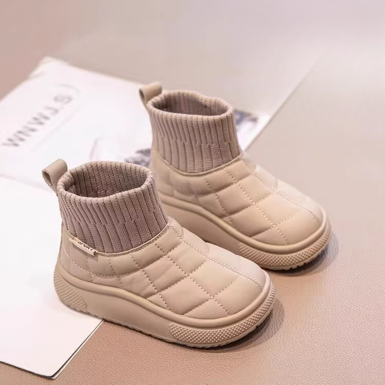 Girl designer fashionable snow boots, children's wool lined boots, winter new waterproof boys' cotton shoes, children's shoes