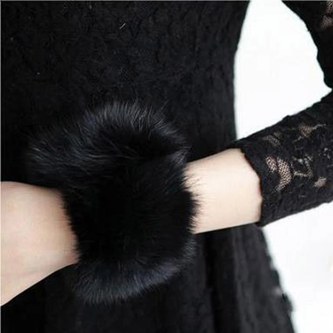 1 Pair Womens Clothing Accessories Oversleeve Wrist Faux Fur Wrist Cuffs Warm Furry Wristbands Furry Wrist Cuff Arm Warmer 251023