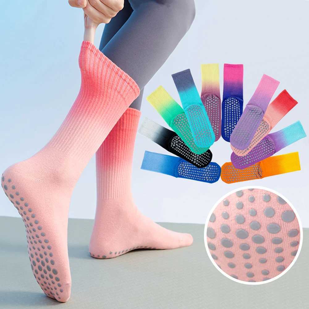 Colourful Women Sports Socks Cotton Midtube Bottom Professional Nonslip Silicone Indoor Fitness Socks Dance Pilates Yoga Socks Y251024