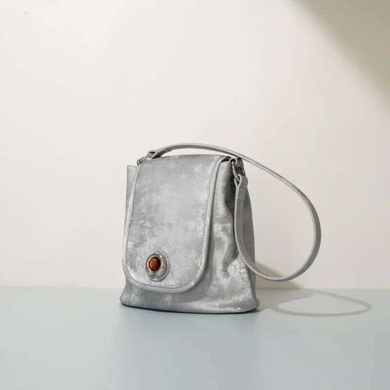 New Chinese Style Women Veet Satins Genuine Leather Bucket Shoulder Female Small Underarm Bag Ladies Purse And Handbags 1025