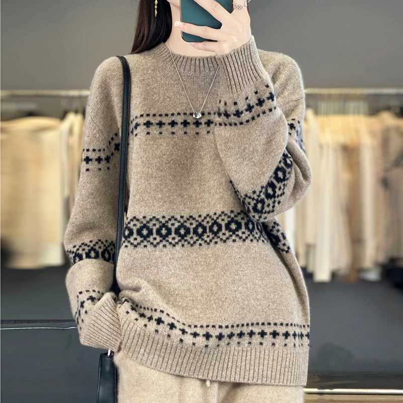 100 wool knitted pullover sweater hot selling Oneck jacquard sweater autumn and winter fashionable loose thick womens topT251025