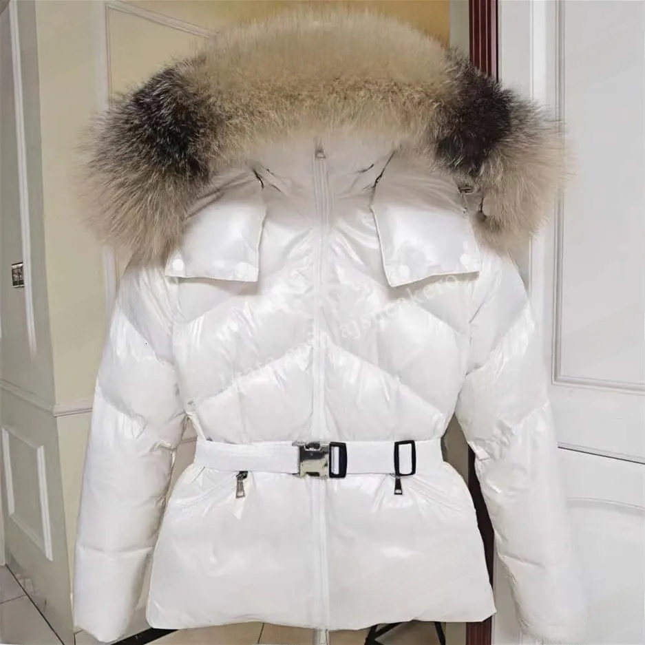 Designer Coat Womens Embroidered Badge Puffer Jacket Fur Collar Winter Keep Warm Jacket Belted Womens Down Jacket
