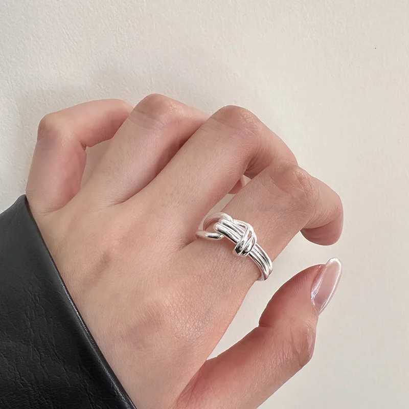 New Hot Selling 925 Sterling Silver DoubleLayer Knot HighEnd Opening Ring Suitable For Charming Ladies Jewelry Party GiftsXJ251025