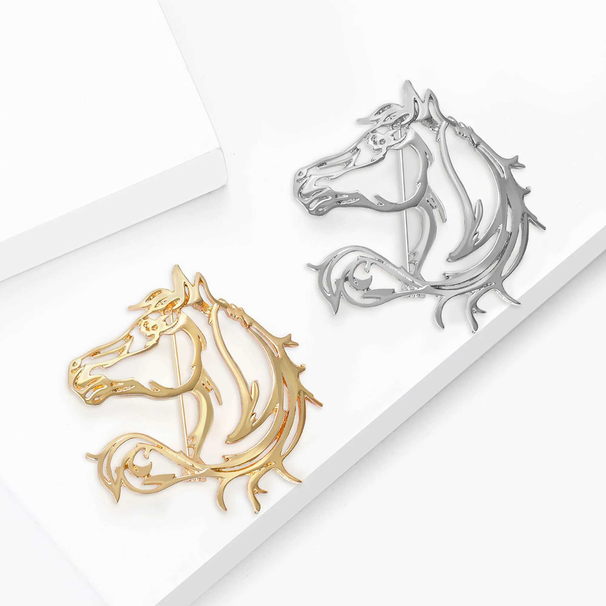 BeautBerry Classic Hollow Simple Horse Brooches for Women Zodiac Animal Pins New Year Gift Friends Party J251115