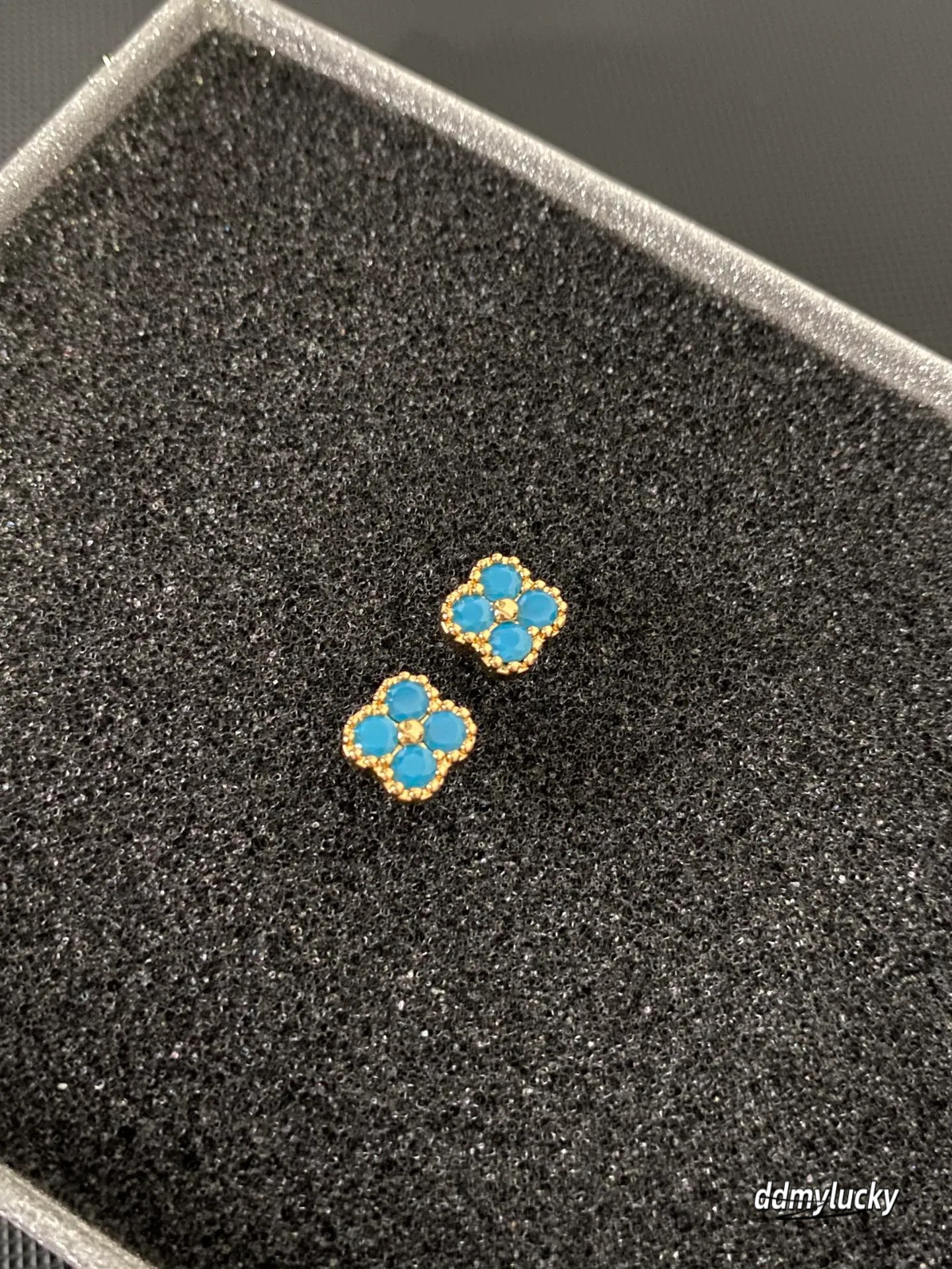 Gold-Toned Clover Stud Earrings With Blue Gemstone Accents - Elegant Jewelry For Daily Wear And Parties Ddmylucky