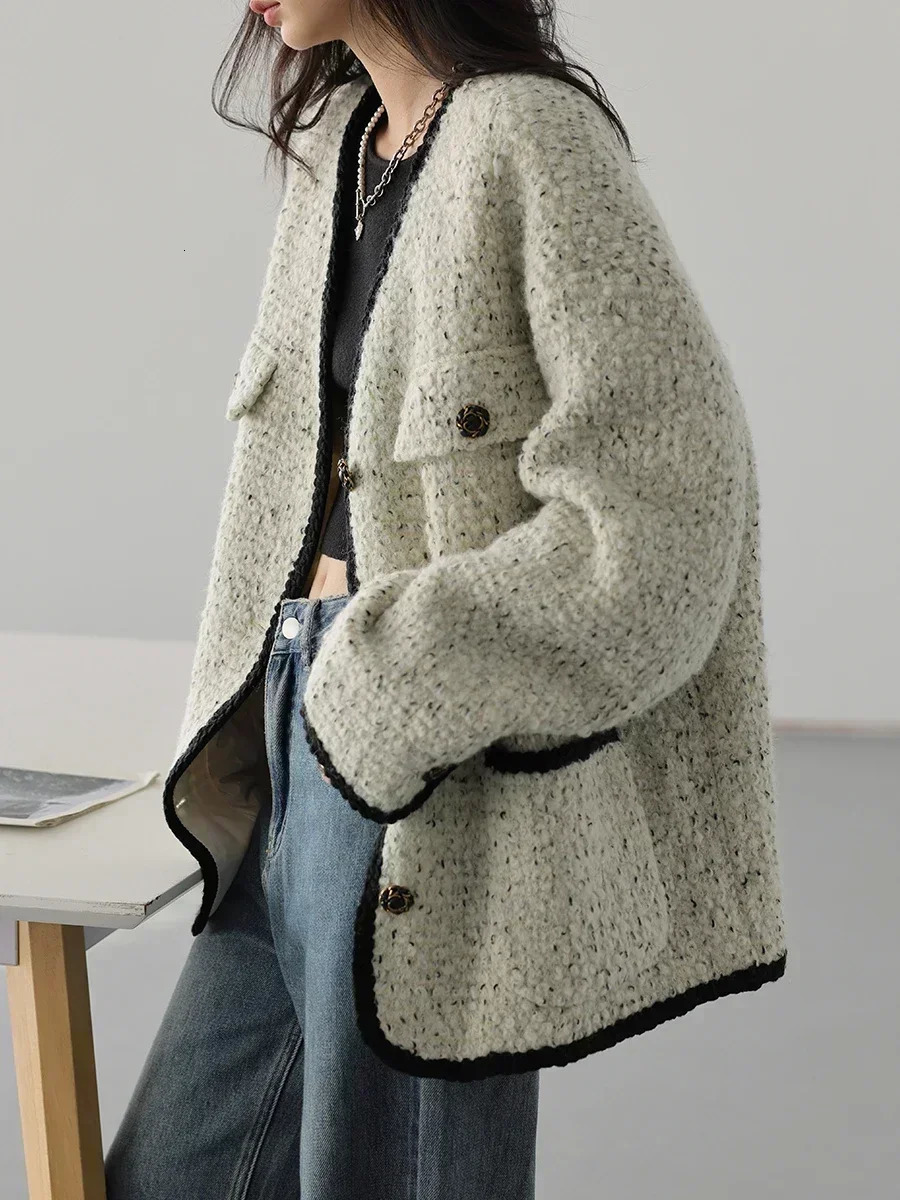 CHIC VEN Fashion Womens Wool Coat Single Breasted Vintage Jacket VNeck Office Lady Overcoat Female Tops Spring Autumn 251020