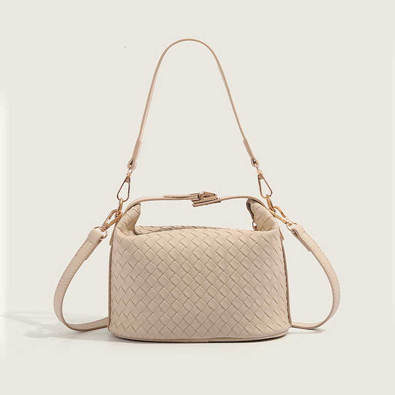 Luxury Brand Designer Bag Women's Bag 2025 New Versatile Woven Bag Underarm Bag Dumpling Bag Fashion Trend Elegant Commuter Shoulder Bag