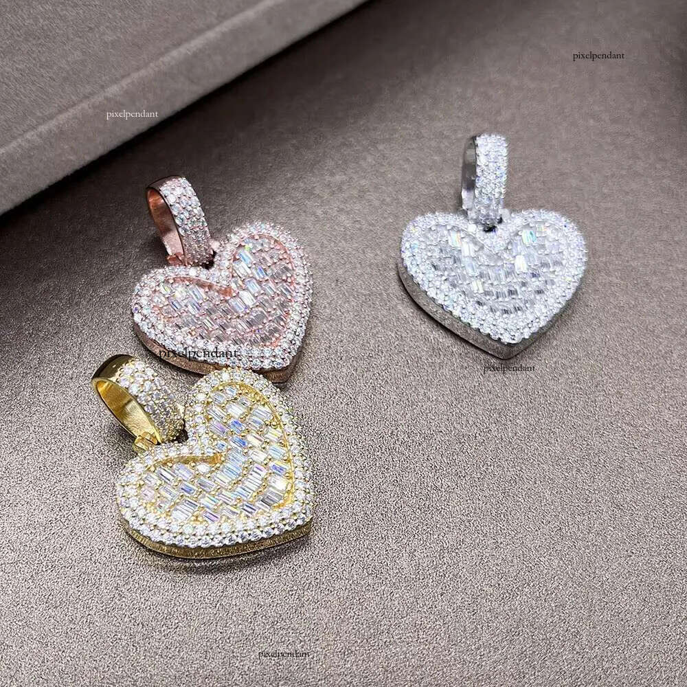 Sterling Sier Iced Out Jewelry Vvs1 Dia Moissanite Pendant Necklaces for Men Women