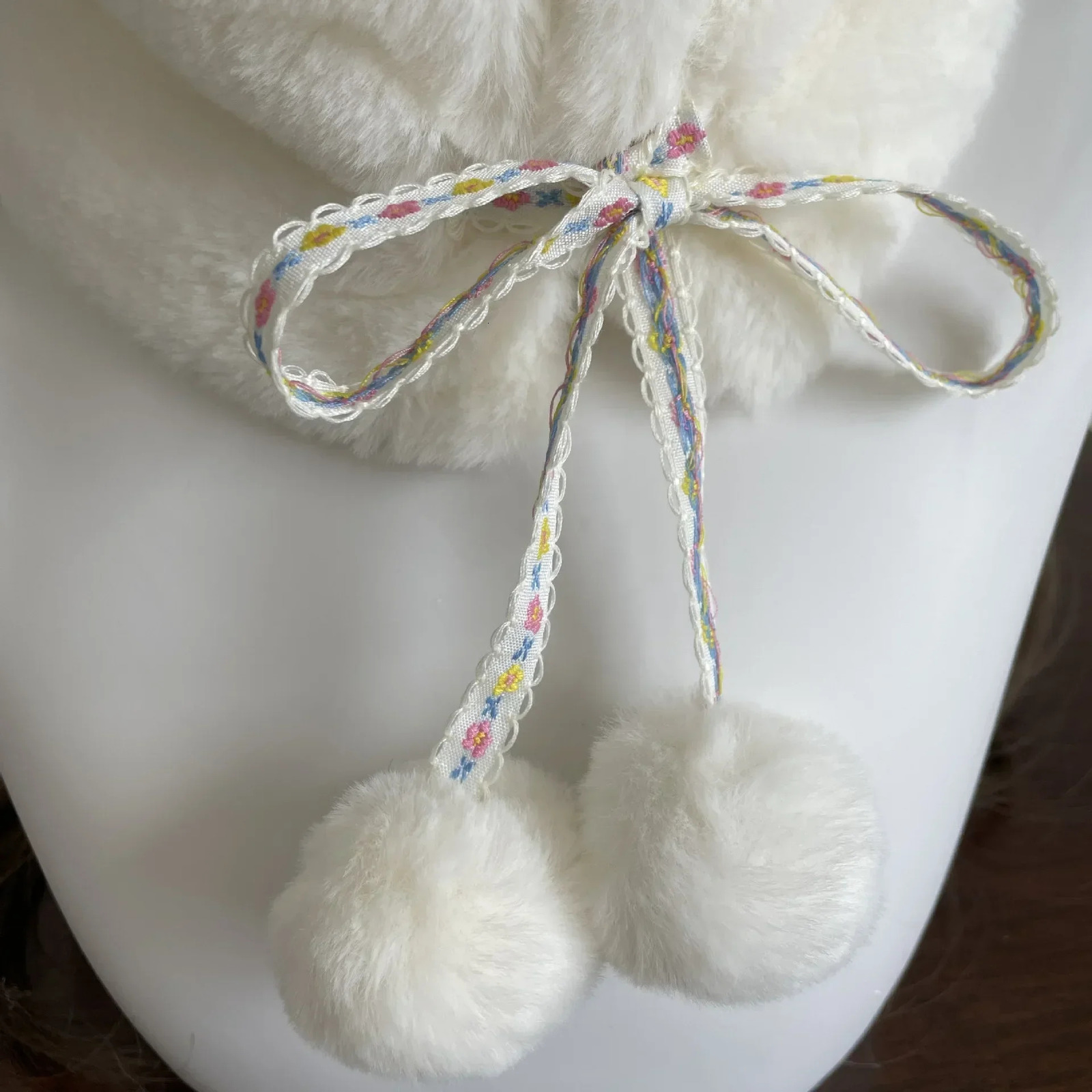 Kawaii Japanese Hairball Hair Collar Scarf Winter Thickened Warm Cute Fur Rabbit Plush Tie Rope Neckerchief Y2k Scarf 251020
