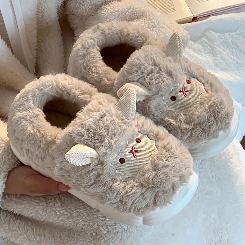 Cute little lamb ladies Slipper winter bags heel footwear Anti slip fuzzy cotton shoes indoor Comfort womens slippers Botas251020
