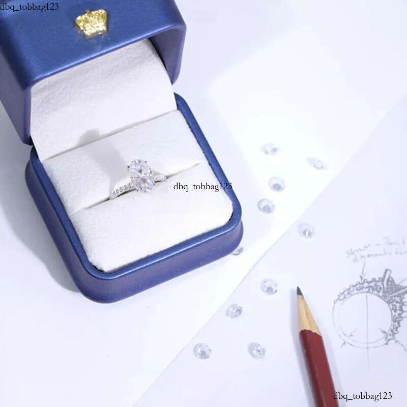 Yu Ying Customized White Gold D color Oval Cut Moissanite Women Jewelry Wedding Set Rings Engagement Ring 111