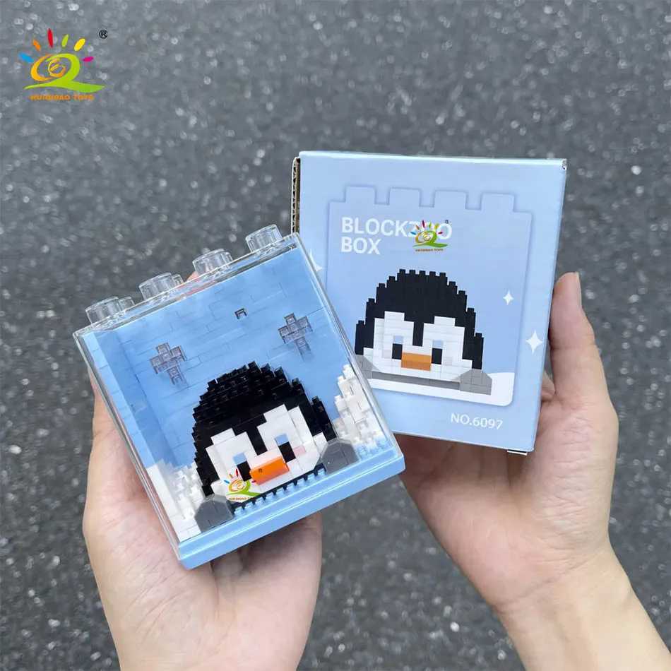 HUIQIBAO Cute animal Micro Panda Model Building Block Kids Mini Pets With Display box City Cartoon Animal Diamond Bricks Toys C251023