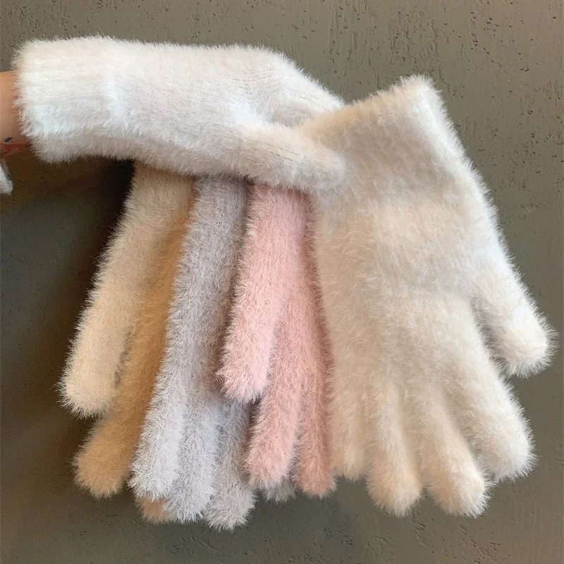 Fashion Winter Mink Velvet Five Finger Gloves Plush Warm Coldproof Gloves Women Outdoors Cycling Solid Color Wistiti Mittens 251023