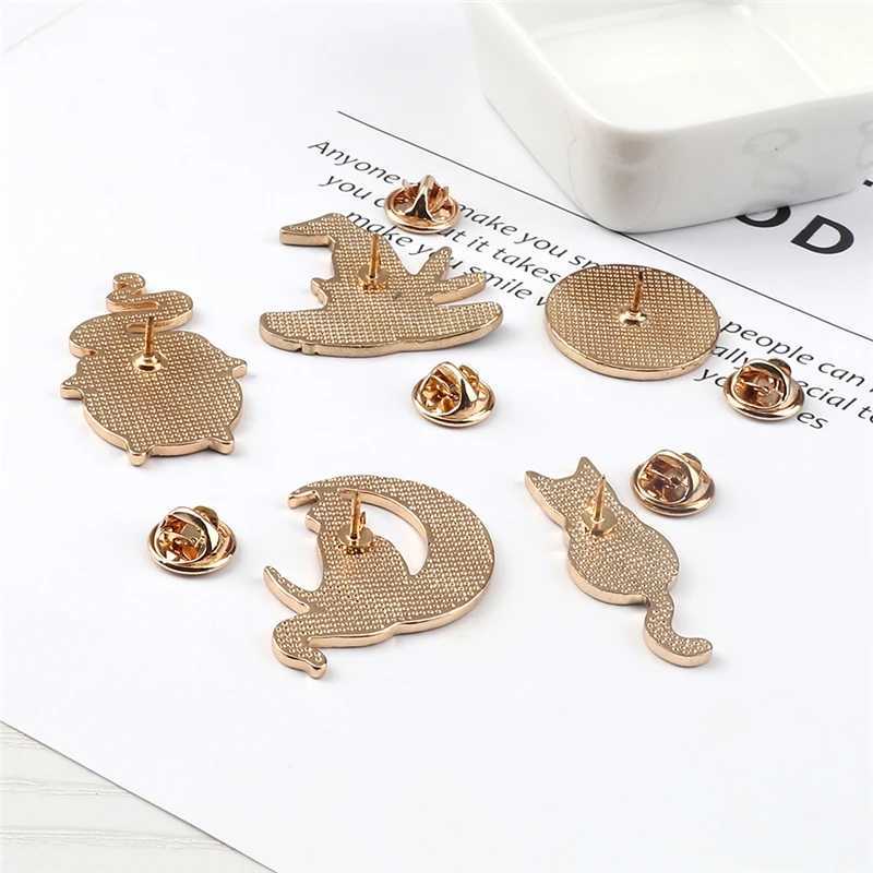 Witches Punk Black Enamel Pins Magical Hat Furnace Moon Cat Brooch Backpack Denim Lapel Pin Badge Dark Gothic Party Jewelry Gift J251115