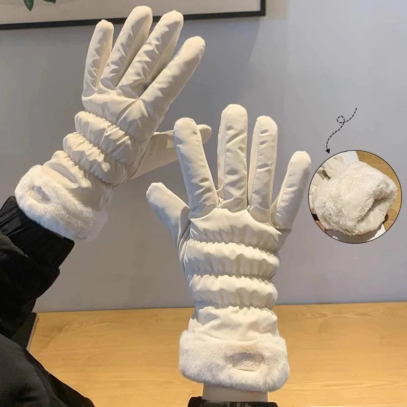Korean 2pcs Plush Touch Screen Windproof Glove Thickened Plush Cold Resistant Waterproof Warm Cover Outdoor Cycling Skiing Glove 251023