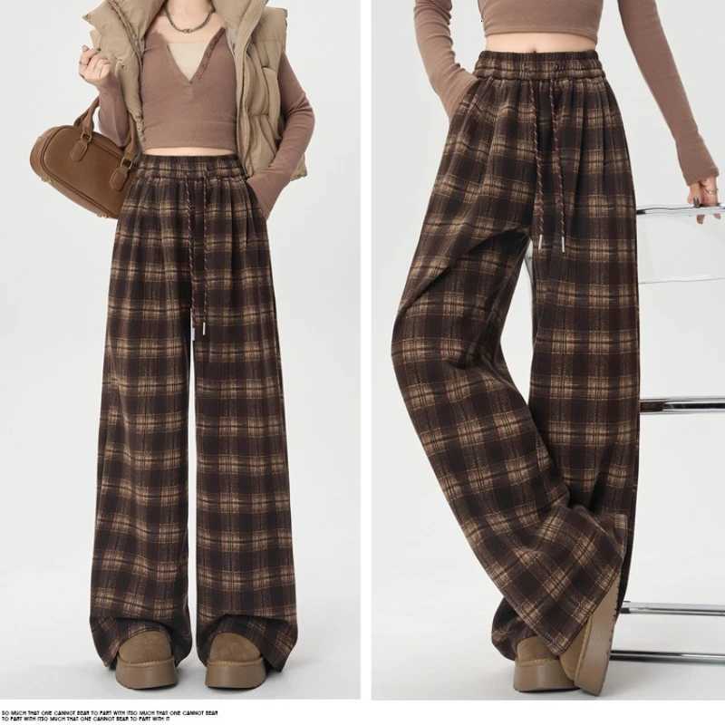 High Quality Woolen Plaid Pants for Women Autumn Winter Retro Wideleg Casual Pants Female Hip Pop Fleece Streetwear Pants 2025T251025