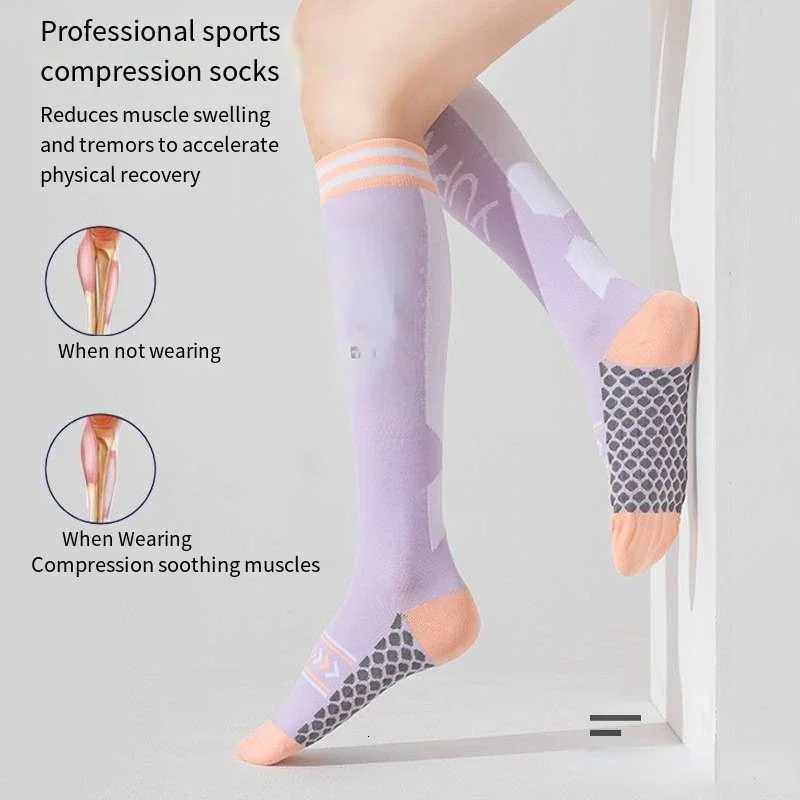 Running Compression Socks Varicose Veins Swollen Long Tube Socks 2030mmhg Men Women Marathon Cycling Football Gym Sports Socks Y251024