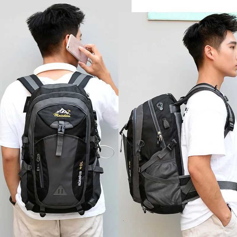 Antitheft Mountaineering Waterproof Backpack Men Riding Sport Bags Outdoor Camping Travel Backpacks Climbing Hiking Bag For Men W251025