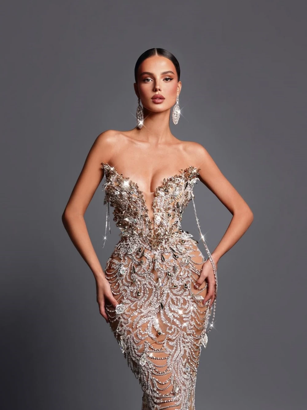 Champagne Luxury Mermaid Long Evening Dress Sexy Illusion Deep V-neck Prom Dresses Customized Beaded Cocktail Gown For Women