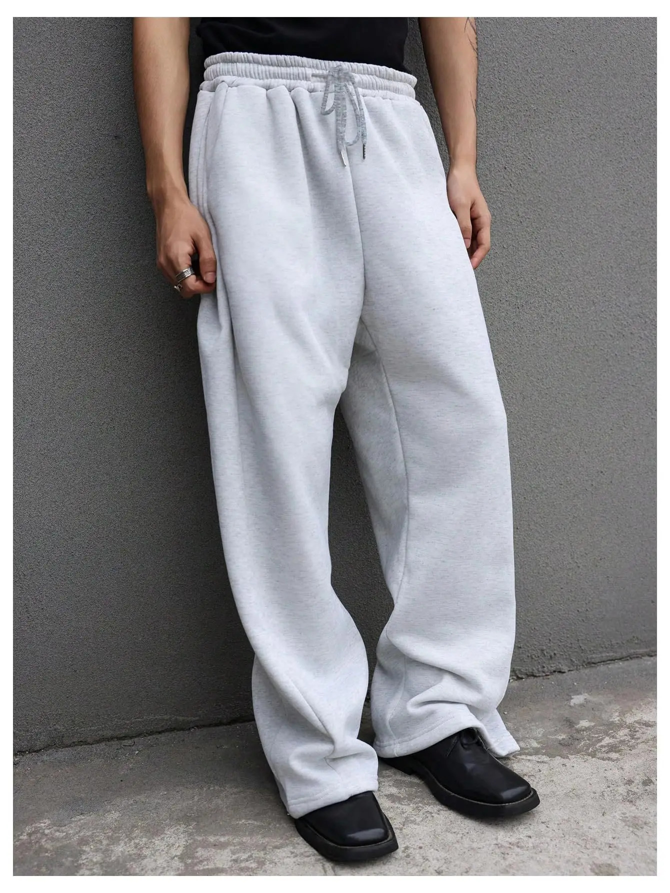 Mens Sweatpants Straight Fit Joggers for Sports and Streetwear Loose Oversized Casual Pant Drawstring Multipocket Men Long Pant 251024