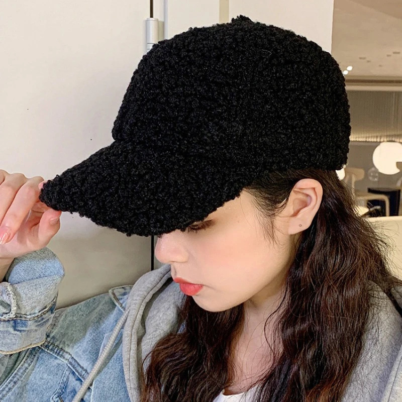 Lamb Wool Cap Women Baseball Cap Autumn Winter Warm Hat Lady Girls Outdoor Warm Winter Spring Plush Fuzzy Men Caps Hat 251023