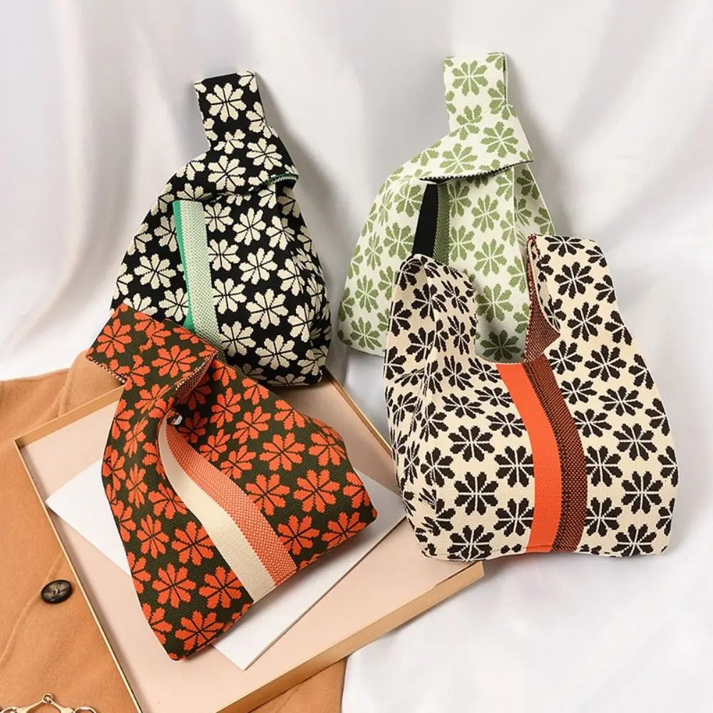 Handmade Knit Handbag Women Mini Knot Wrist Bag Japanese Casual Color Tote Student Reusable Shopping Bags 251018
