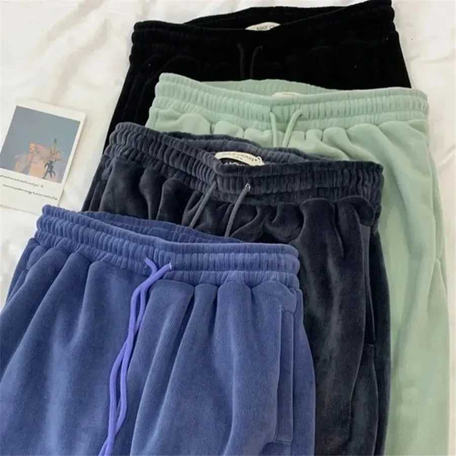 Winter Warm Plush Sweatpants Casual High Waist Plus Velvet Harem Pants Korean Fashion Baggy Womens Oversize 4xl Pantalones 2024T251025