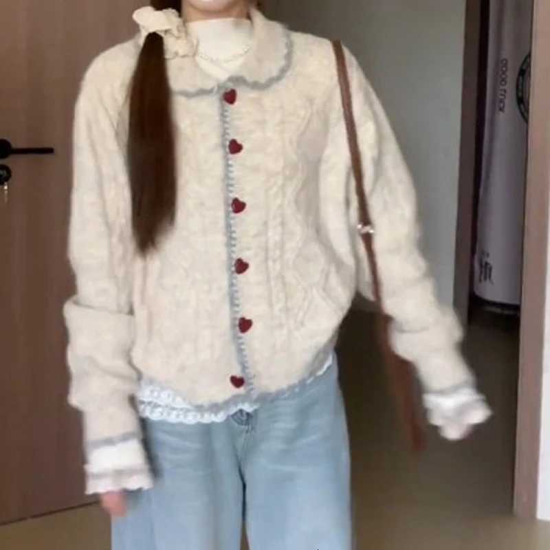 Sweet Peter Pan Collar Knitted Cardigan Autumn Winter Loose Retro Sweater Jackets New Heartshaped Button Lapel Casual KnitwearT251101
