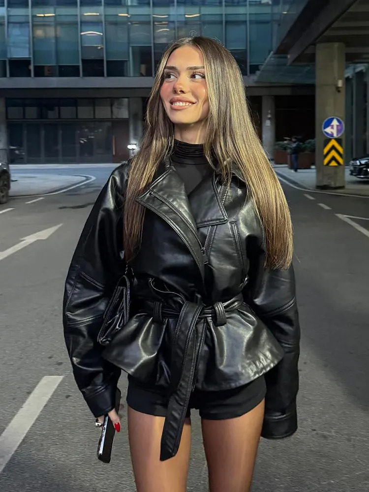HH Women Fashion Black Short Faux Leather Trench Coat Long Sleeve Lapel Jacket With Belt Vintage Lady Motorcycle Jacket Outwear 251020