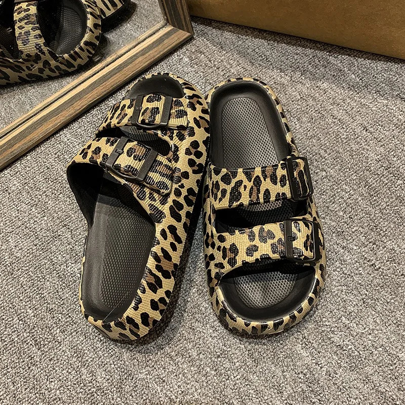 Summer Women Comfort Slippers Leopard Soft ThickSoled Cloud Slides Travel Vacation Beach Shoes Women Sandals 251023