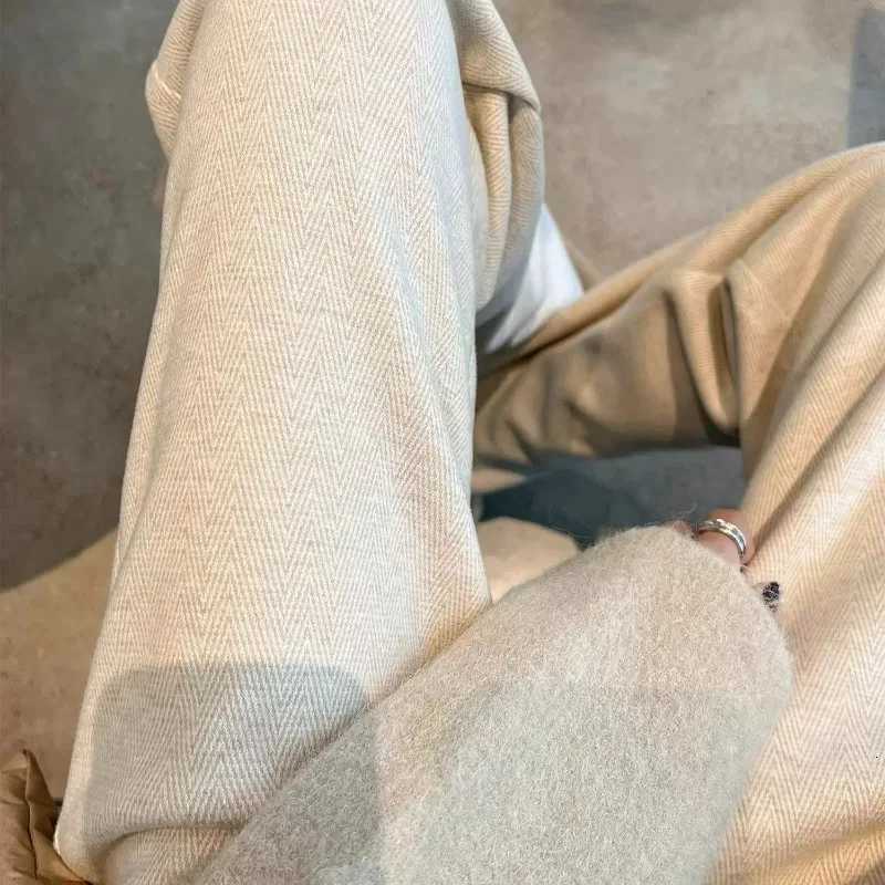 New Herringbone Pants for Womens Autumn and Winter Woolen Slit Pants Straight Banana High Waist Casual PantsT251025