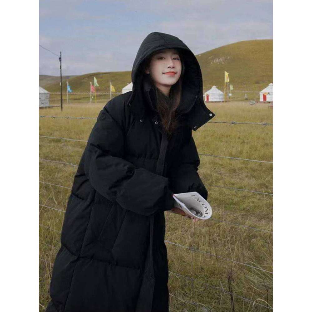 Thickened Down Cotton Bread Style Coat Women's Winter 2025 Outerwear Korean Loose Long Knee Length Solid Hooded Jacket Coats Designer Women