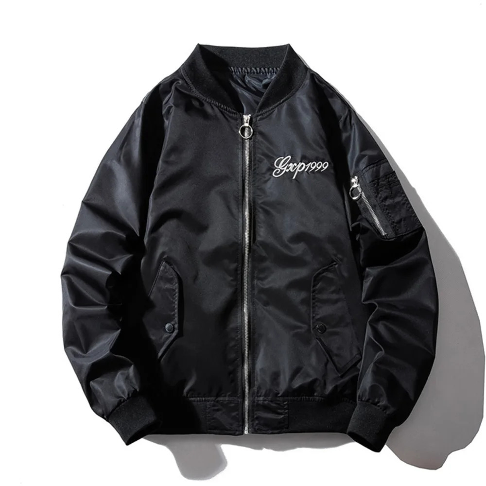 Sukajan Bomber Jacket Men Yokosuka Souvenir Japan Anime Embroidered MA1 Coat Dragon Tiger Boys Baseball Clothes Spring Autumn 251023
