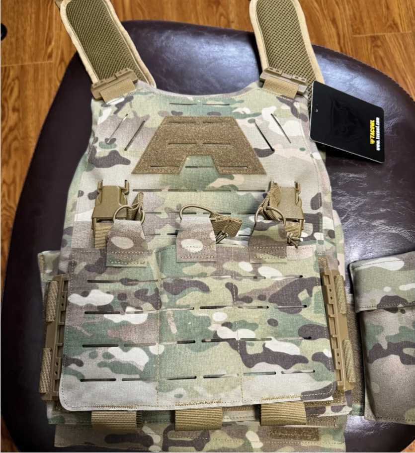 Light Laser Cut Tactical Plate Carrier Hunting Vest MOL Quick Rease Fast Adjust Cummnd CS Airsoft Combat Gear Y251022