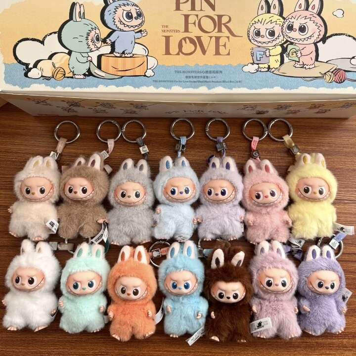 Highquality Labubu 4.0 Pin For Love Series Mini Labubu V4 Vinyl Plush Pendant Blind Box yizhixing
