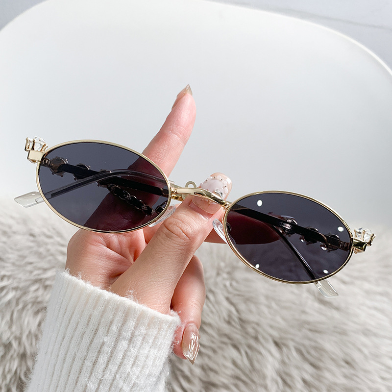 Cross-Border New Viral Street Style Sunglasses Unique Metal Y2K Diamond-Studded Oval Small-Frame Glasses Direct from Manufacturer