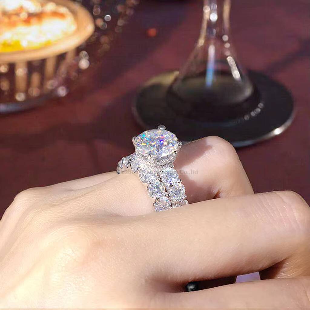 94CTW Moissanite Round Cut TwoPiece Ring Set Stylish 925 Silver with Closed Design Perfect Birthday Gift for Girlfriend