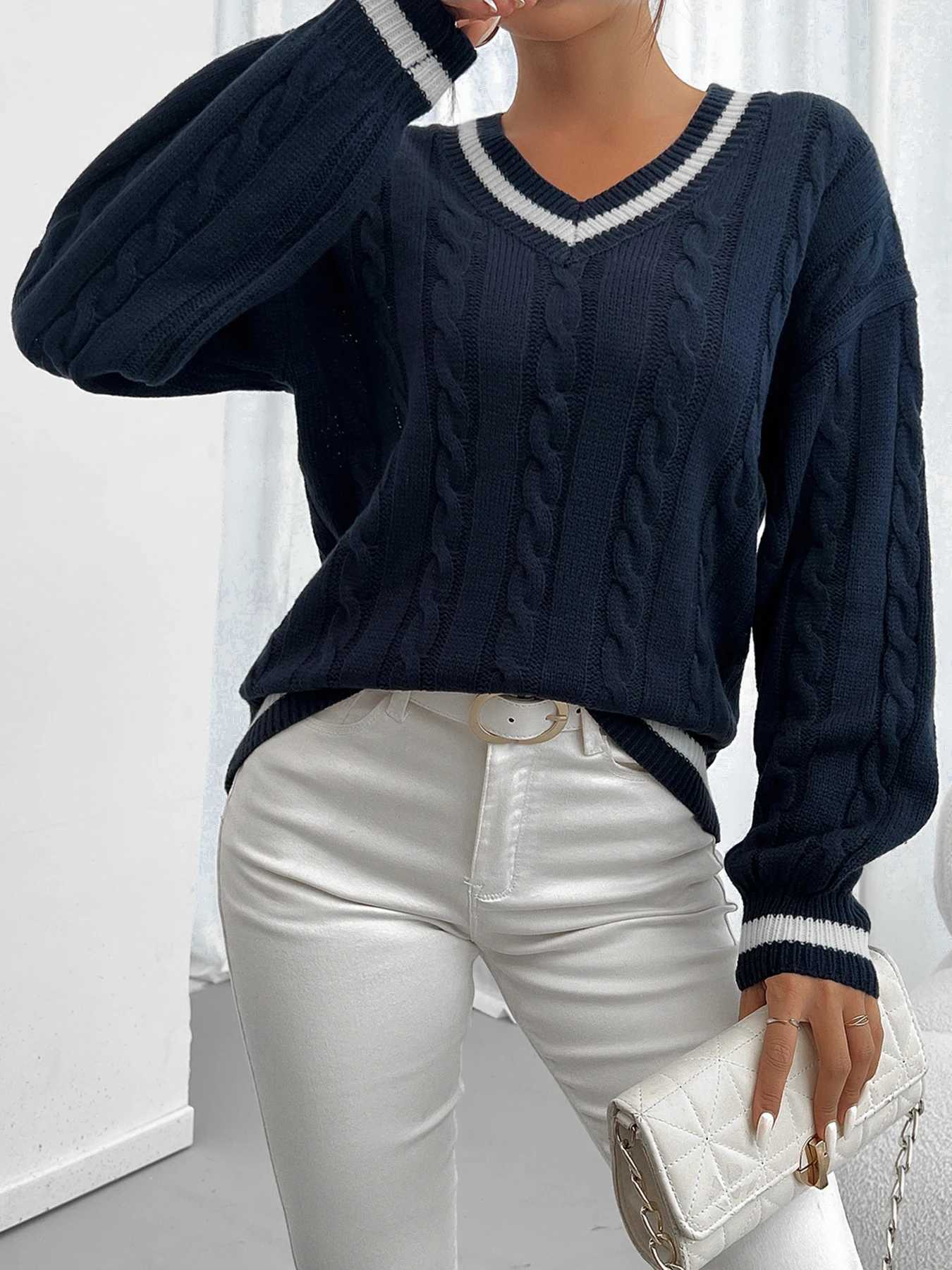 Striped trimmed twisted flower knitted shoulder sweaterT251025