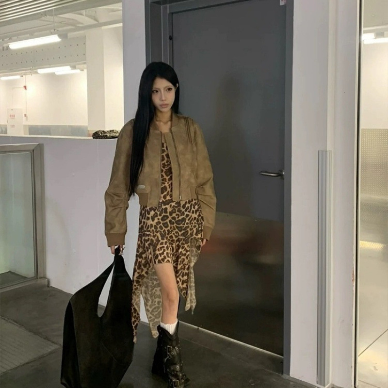 Plus size American style new spicy girl leopard print irregular dress, summer niche designer backless backless design, suspender short skirt