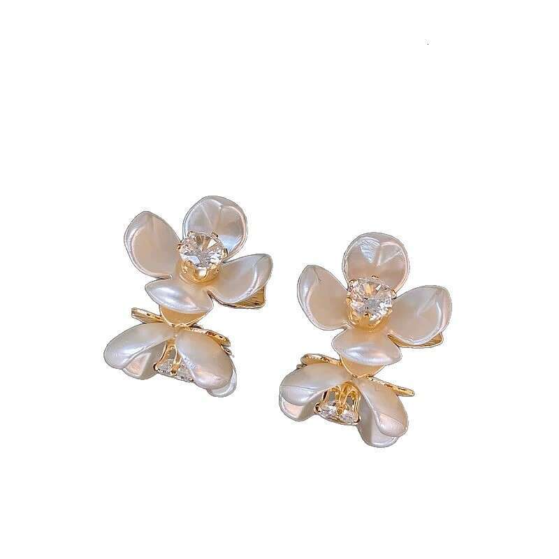 Double Flower Zircon for Women 2025 New Fashionable Elegant Earrings Light High-end Niche Ear Jewelry