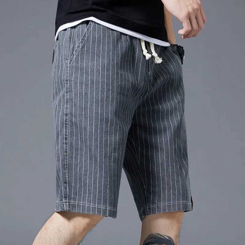 Summer Men Casual Striped Denim Shorts Koreon Streetwear Fashion Elastic Waist Baggy Male Thin Beach Sports Knee Length JeansXJ251025