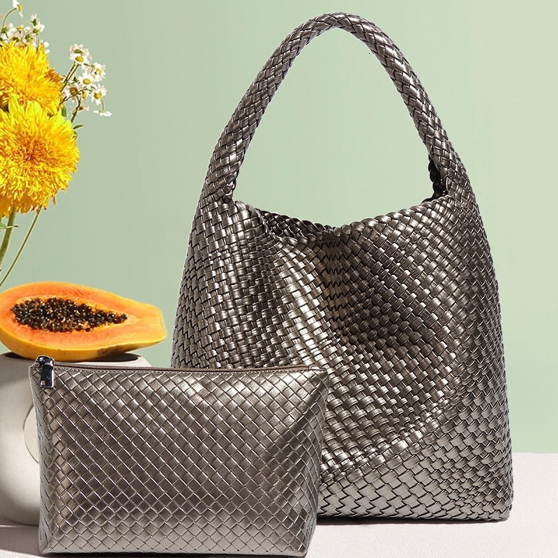 New Design Handwoven for Women, High-End Large Capacity Mother-Daughter Tote Bag, Commuter Bucket Bag